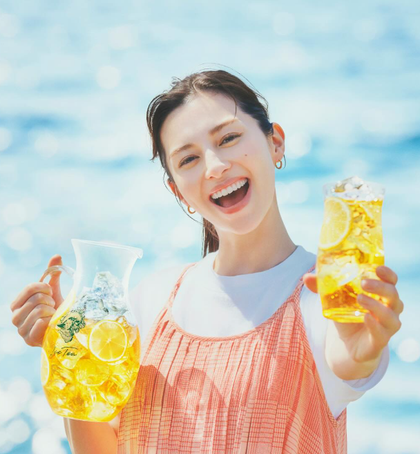 中条あやみ 旦那 年収