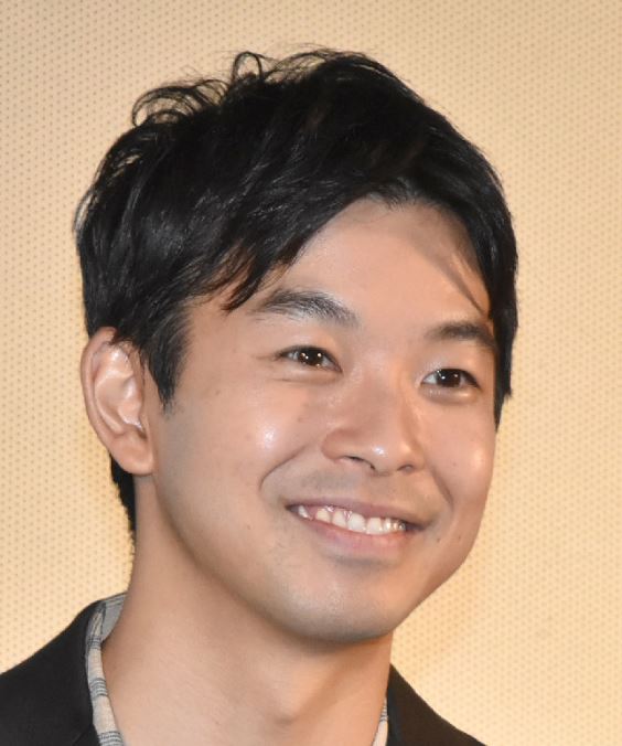 仲野太賀の兄弟の真実と絆を暴露！家族構成と兄の現在とは？