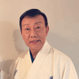 橋幸夫の娘が弁護士の噂の真相！介護士として歩んだ感動の人生